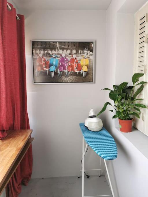 Appartement Meubles A Villeurbanne Lyon Luaran gambar
